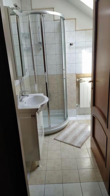 Prestigioso Appartamento Di 70Mq Vicino Milano Legnano Eksteriør bilde